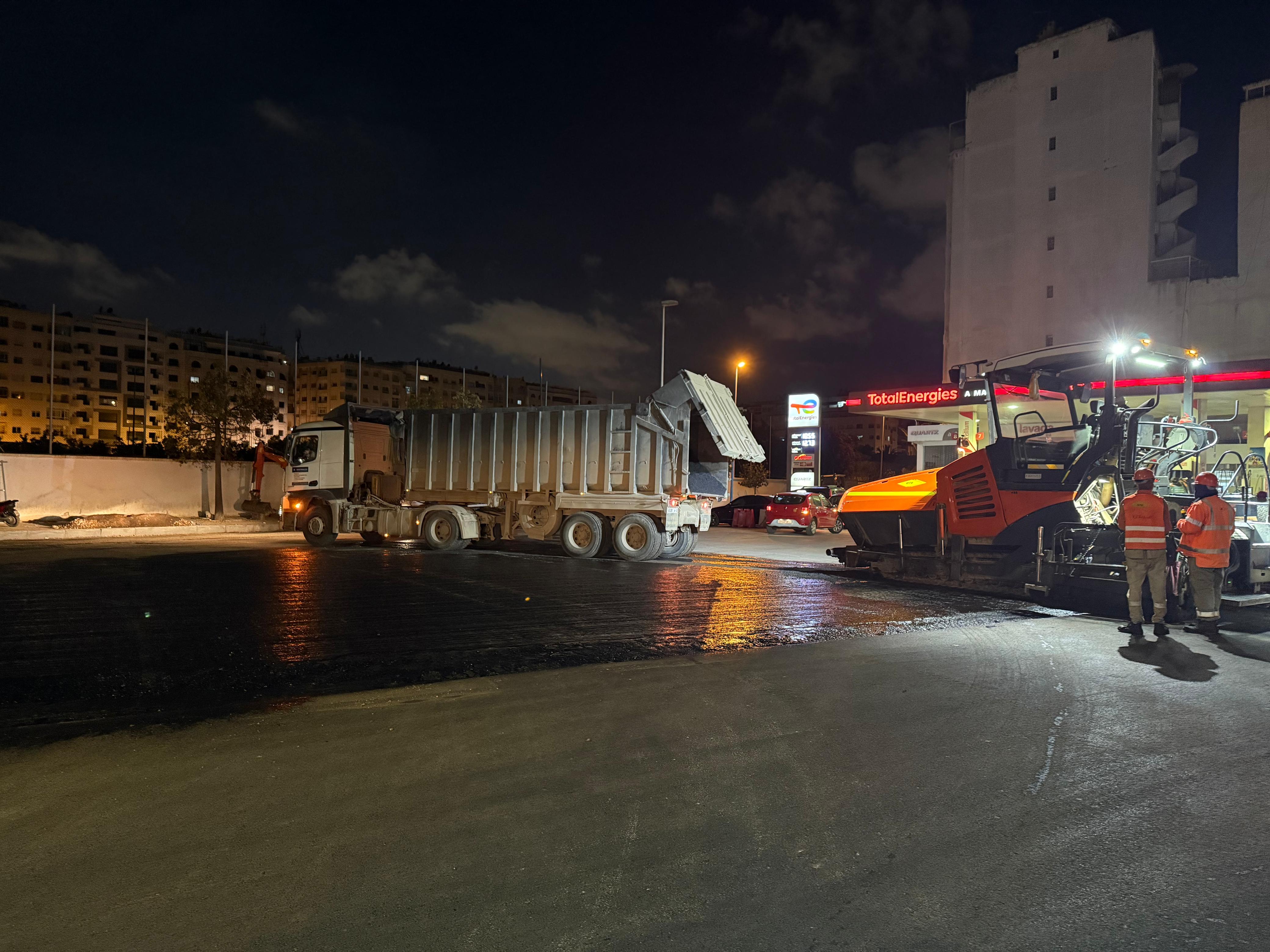 Chantier enrobés INVEST PRODUCTION